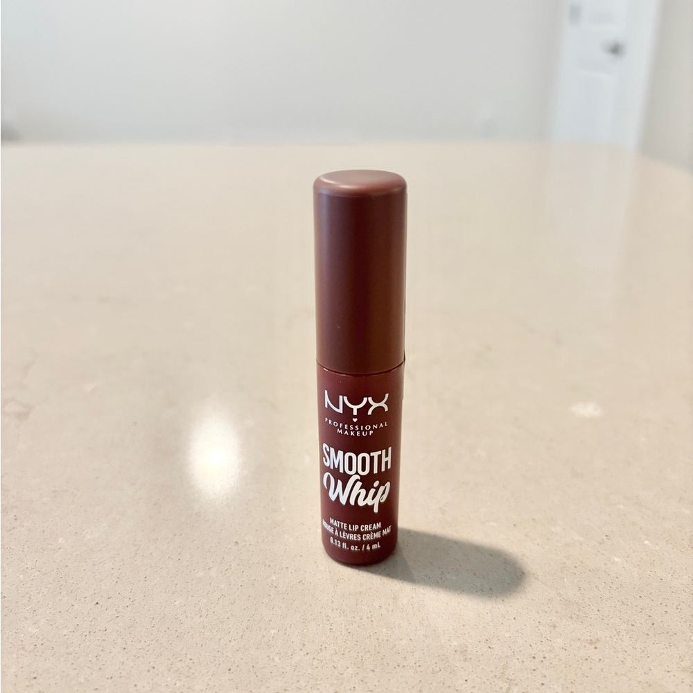 NYX Smooth Whip Matte Lip Cream Thread Count Nude Brown Lipstick NEW